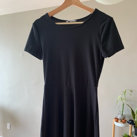 Small Black Dress From Bluenotes - Picture 2 of 2